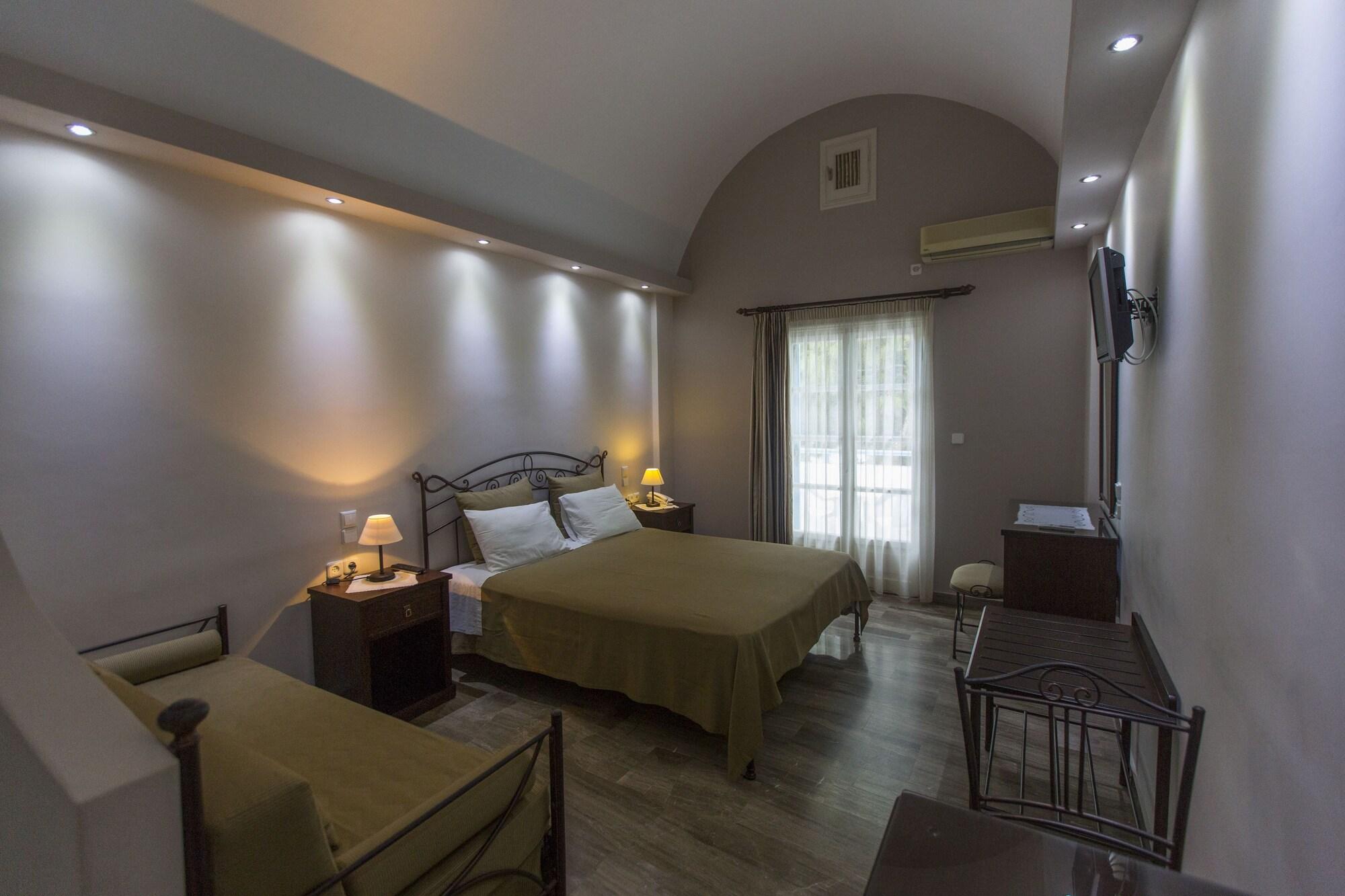 Aparthotel Preka Maria à Kamári Extérieur photo