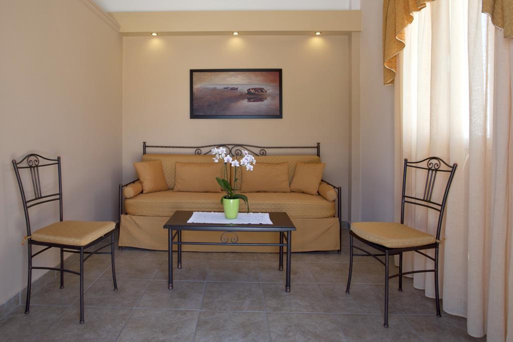 Aparthotel Preka Maria à Kamári Extérieur photo