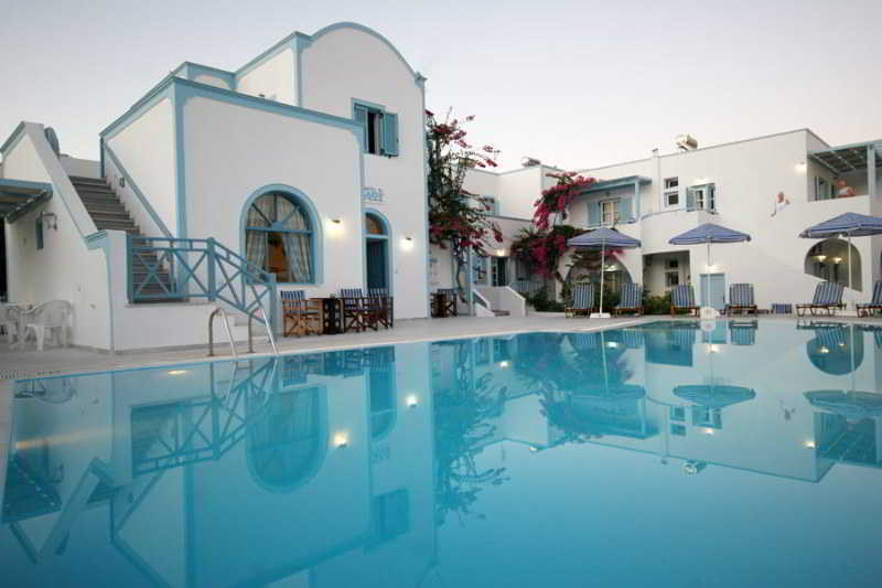 Aparthotel Preka Maria à Kamári Extérieur photo